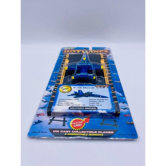 Hot Wings F-18 Hornet Die Cast Collectible Plane 2009 Edition - Picture 9 of 12